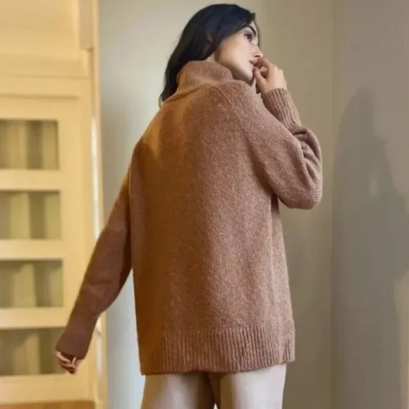 100% Alpaca Aritzia The Group by Babaton Day Off Turtleneck Sweater - Picture 2 of 4